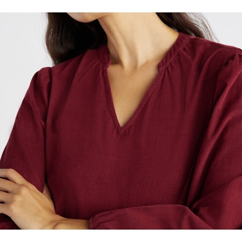 Time and Tru Women's Rich Red Puff Sleeve Corduroy Top - Picture 3 of 6